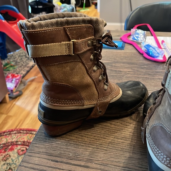 Sorel Carly Conquest Short Boots - Picture 6 of 8